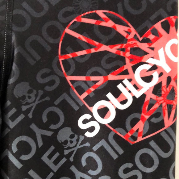 Terez x SoulCycle Heart Wheel Capri - Picture 2 of 5